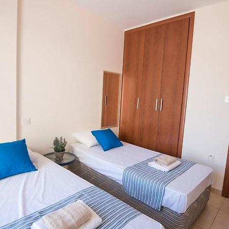 Apartments For Holidays Paralimni Dış mekan fotoğraf