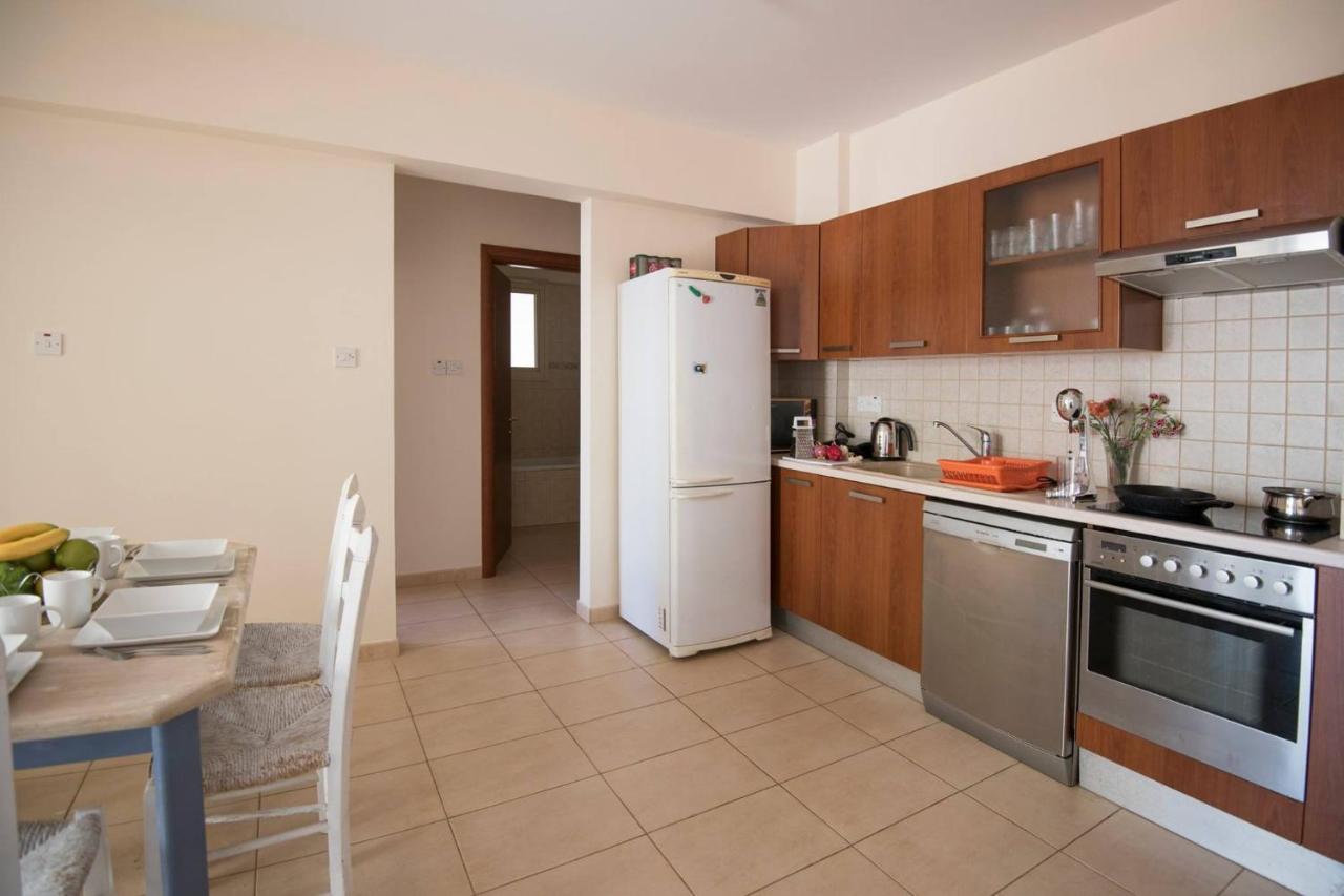 Apartments For Holidays Paralimni Dış mekan fotoğraf